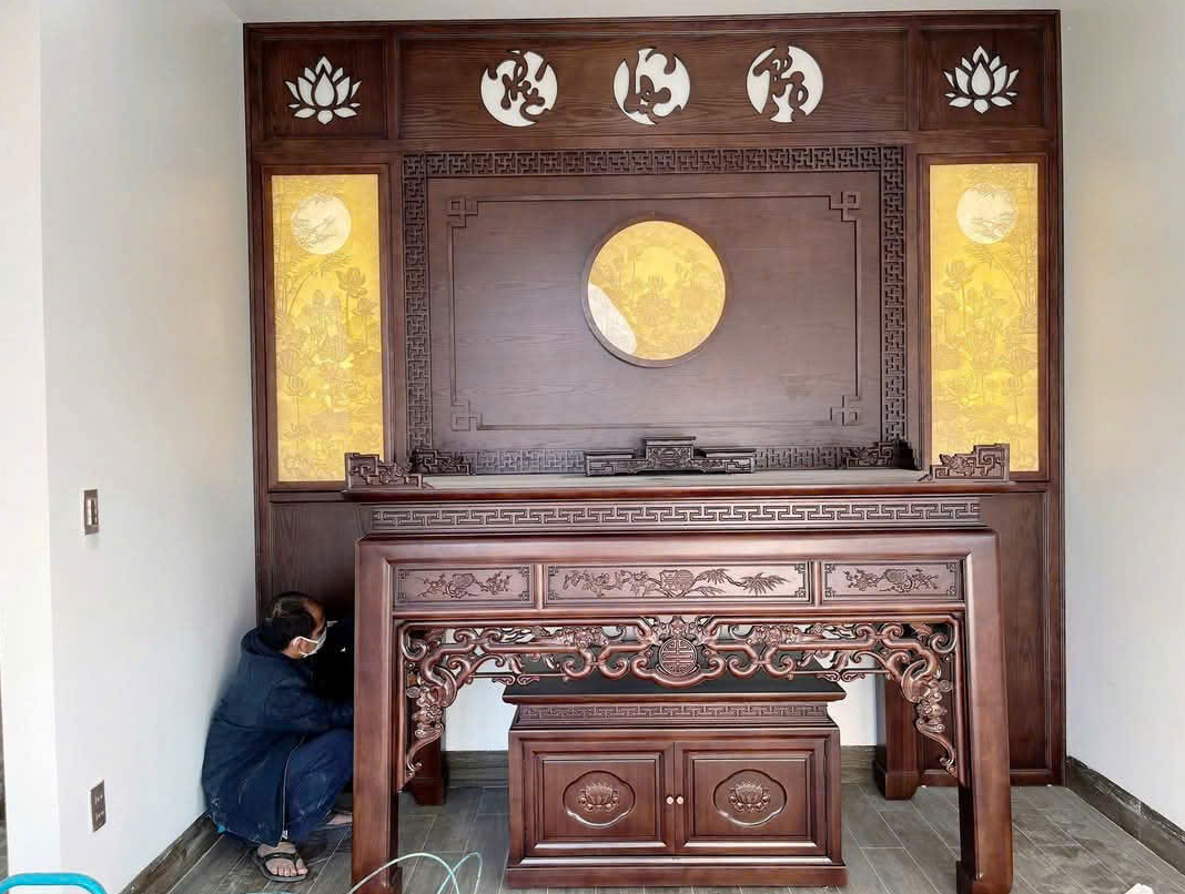 Cách tránh đặt bàn thờ hướng ra cửa chính cho Nhà cấp 4